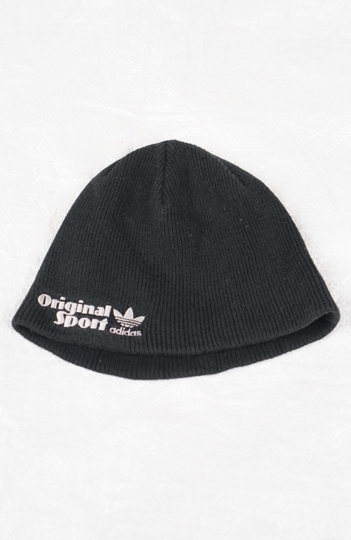 VINTAGE ORIGINAL SPORT ADIDAS SKULL BEANIE