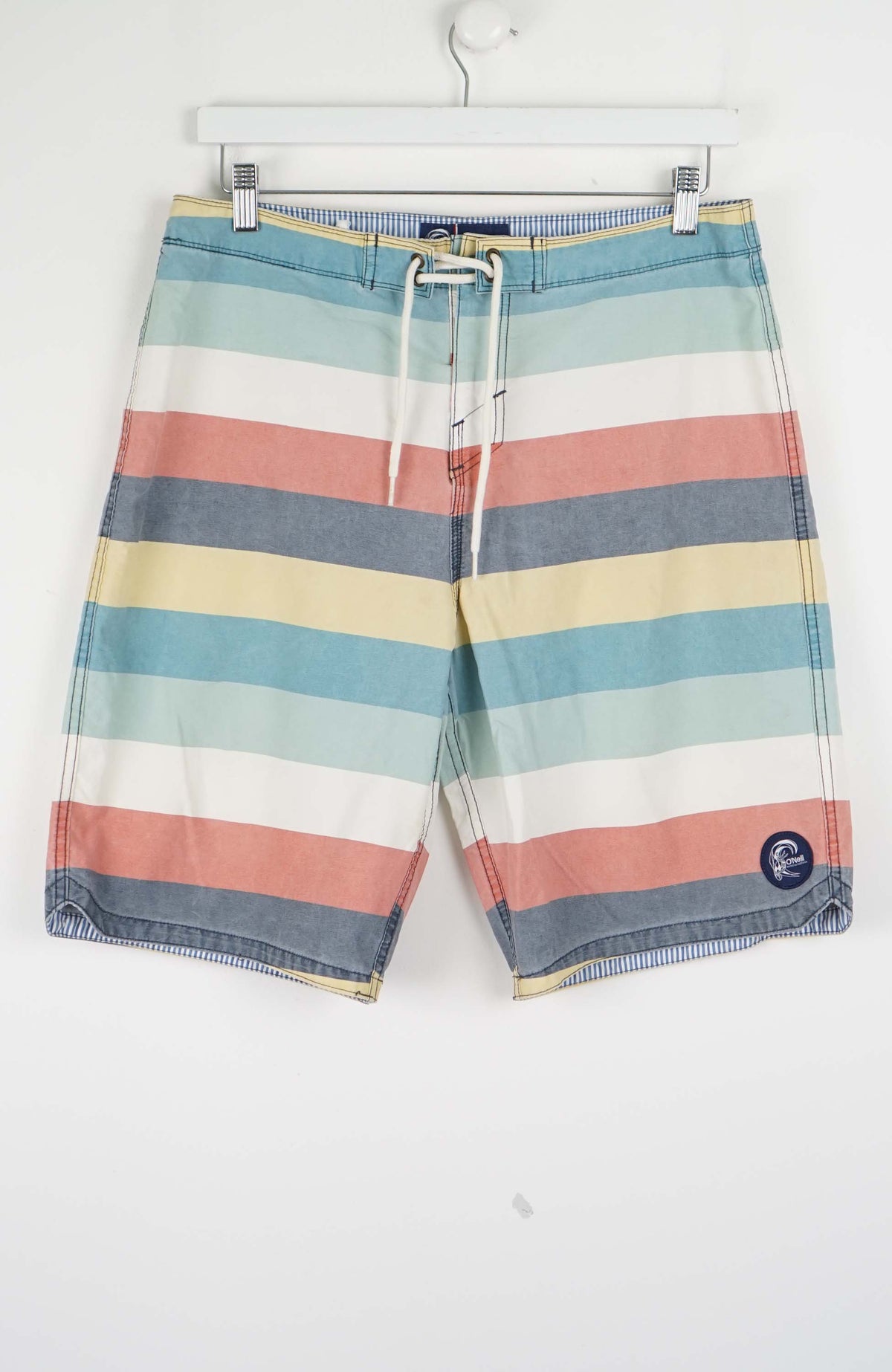 VINTAGE O'NEILL SHORTS W32