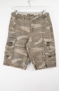 VINTAGE CAMO CARGO SHORTS W30