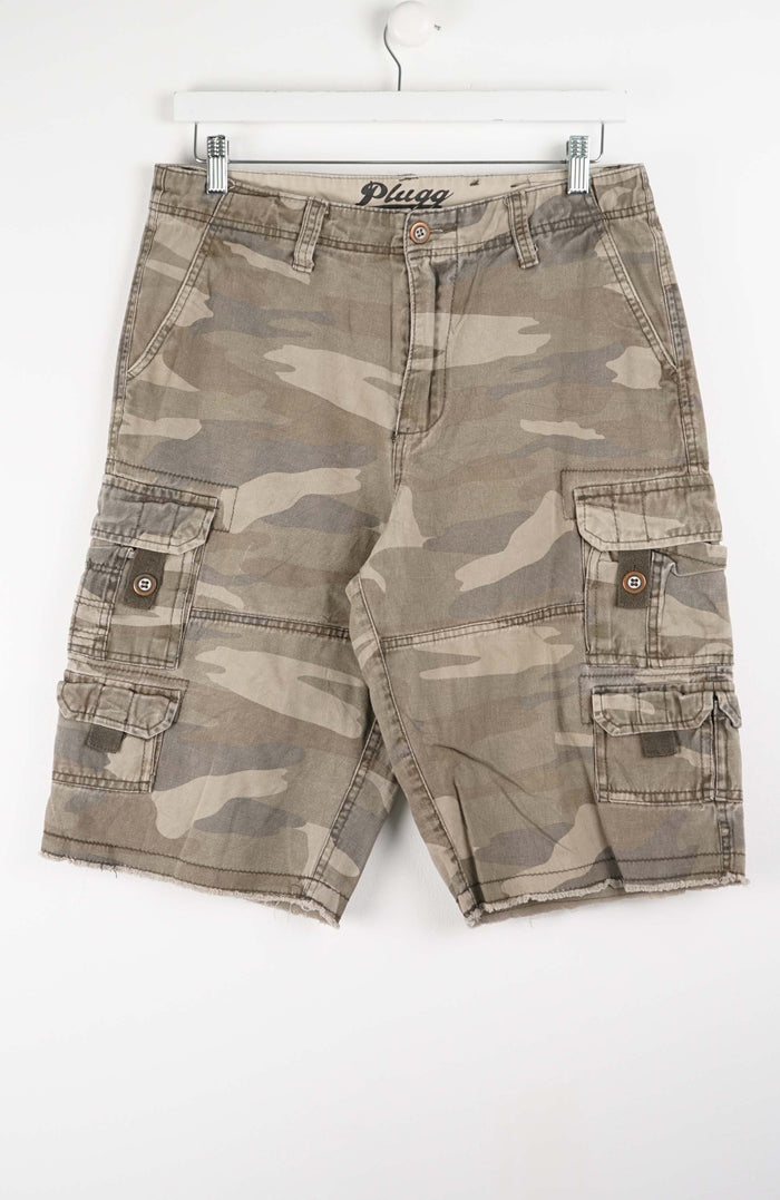 VINTAGE CAMO CARGO SHORTS W30
