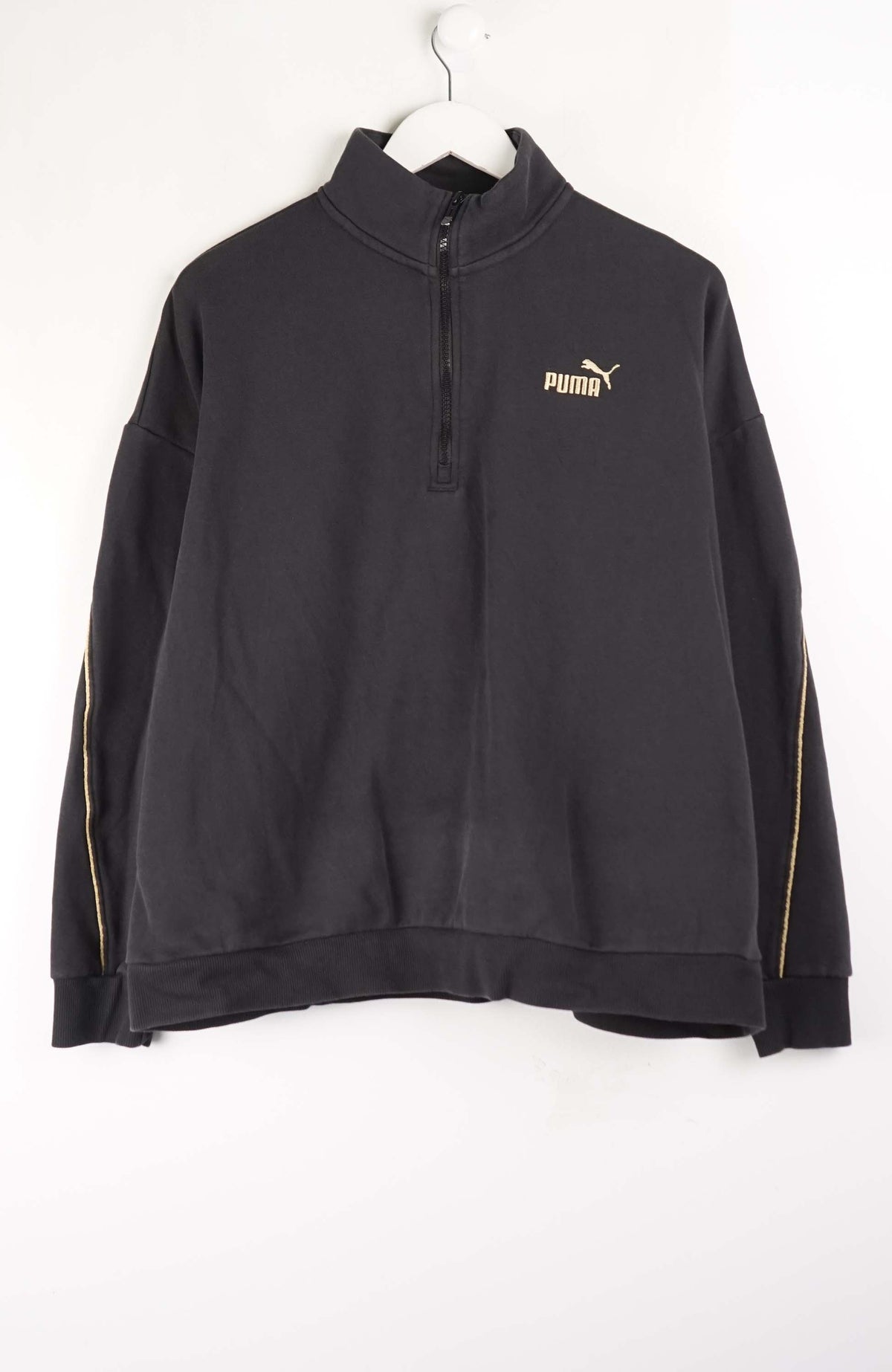 VINTAGE PUMA 1/4 ZIP SWEATER (M)