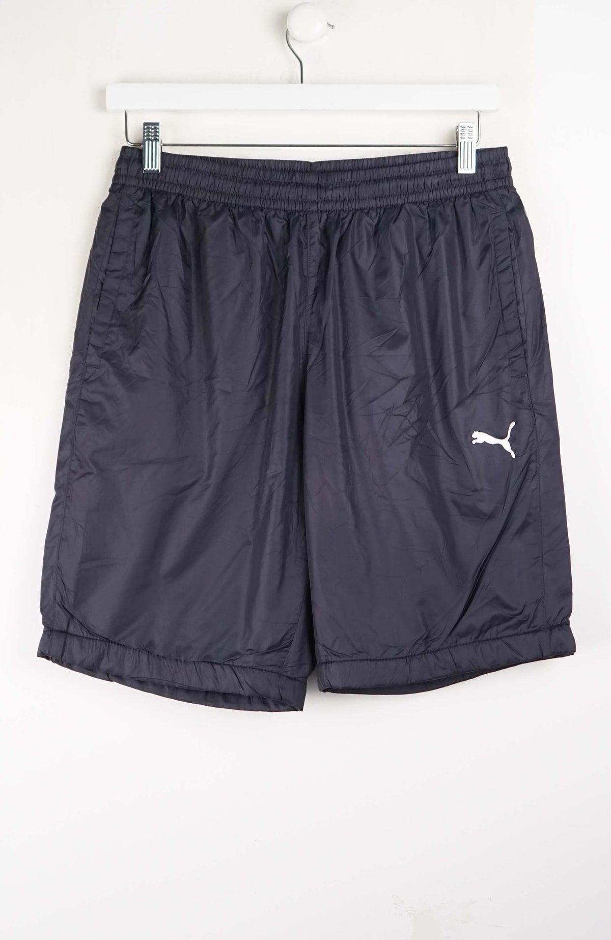 VINTAGE PUMA TRACK PANT SHORTS (M)