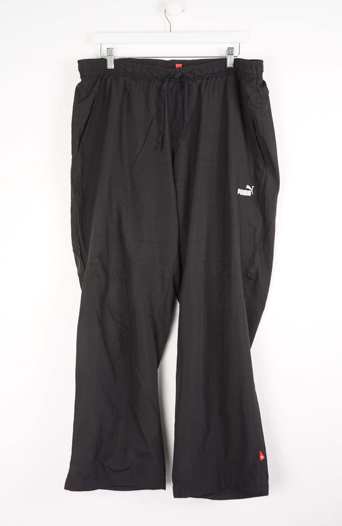 VINTAGE PUMA TRACK PANTS (XXL)