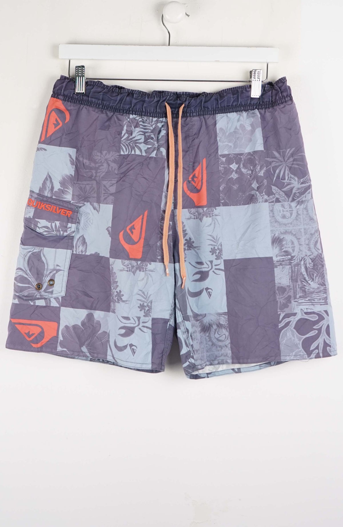 VINTAGE QUIKSILVER ACTIVE SHORTS W28