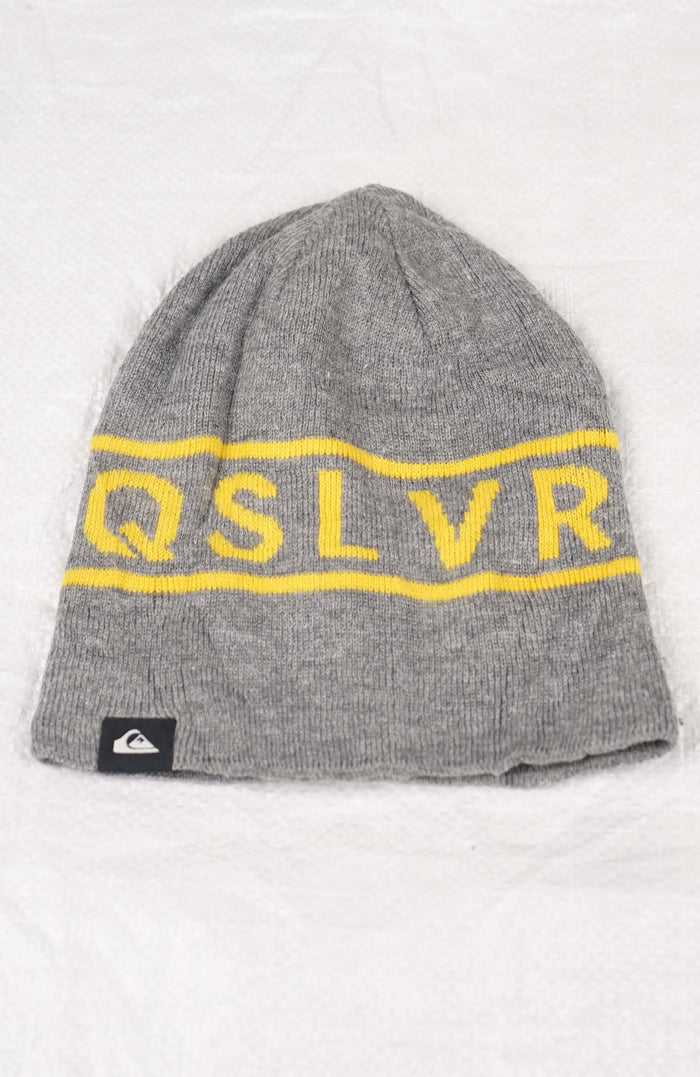 VINTAGE QUIKSILVER BEANIE