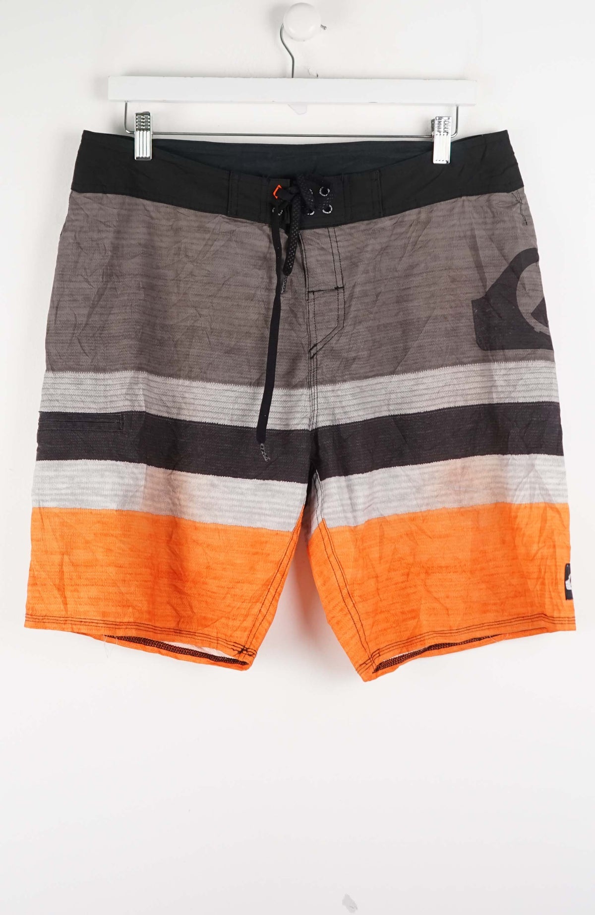 VINTAGE QUIKSILVER BOARD SHORTS W34