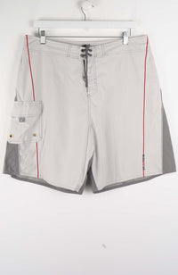 VINTAGE QUIKSILVER BOARD SHORTS W36