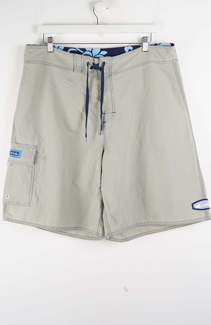 VINTAGE QUIKSILVER BOARD SHORTS W38