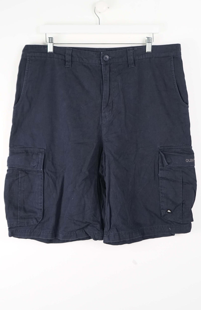 VINTAGE QUIKSILVER CARGO SHORTS W38
