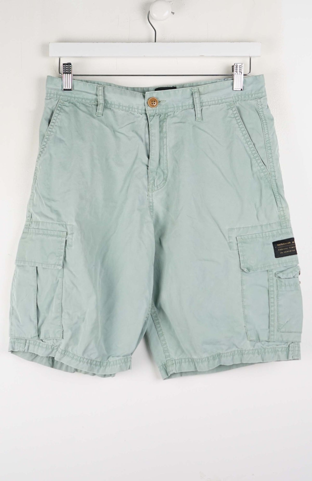VINTAGE QUIKSILVER SHORTS W30