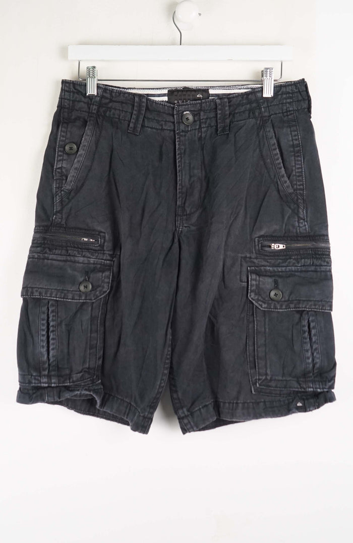 VINTAGE QUIKSILVER CARGO SHORTS W32