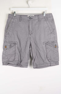 VINTAGE QUIKSILVER CARGO SHORTS W35