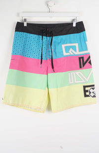 VINTAGE QUIKSILVER SURF BOARD SHORTS W32