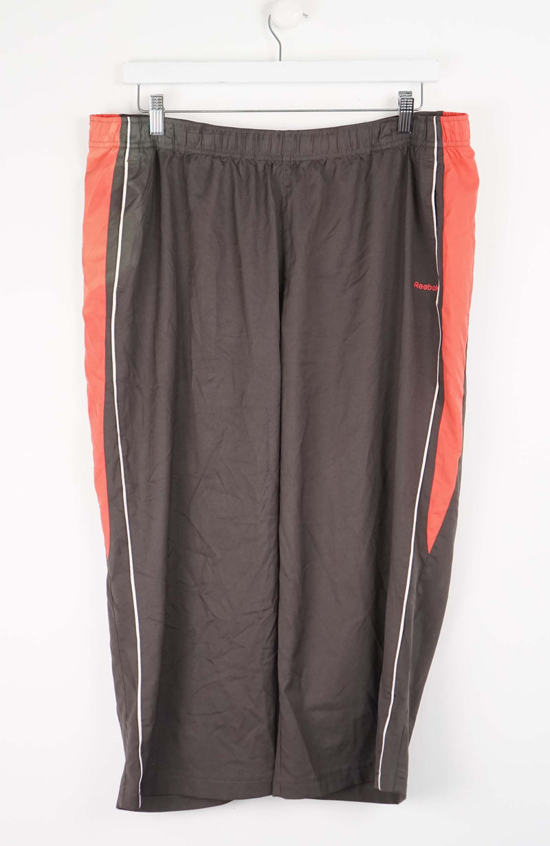 VINTAGE REEBOK 3/4 TRACK PANTS (XL)