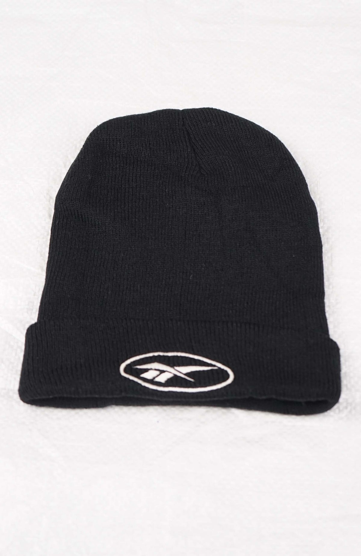 VINTAGE REEBOK BEANIE