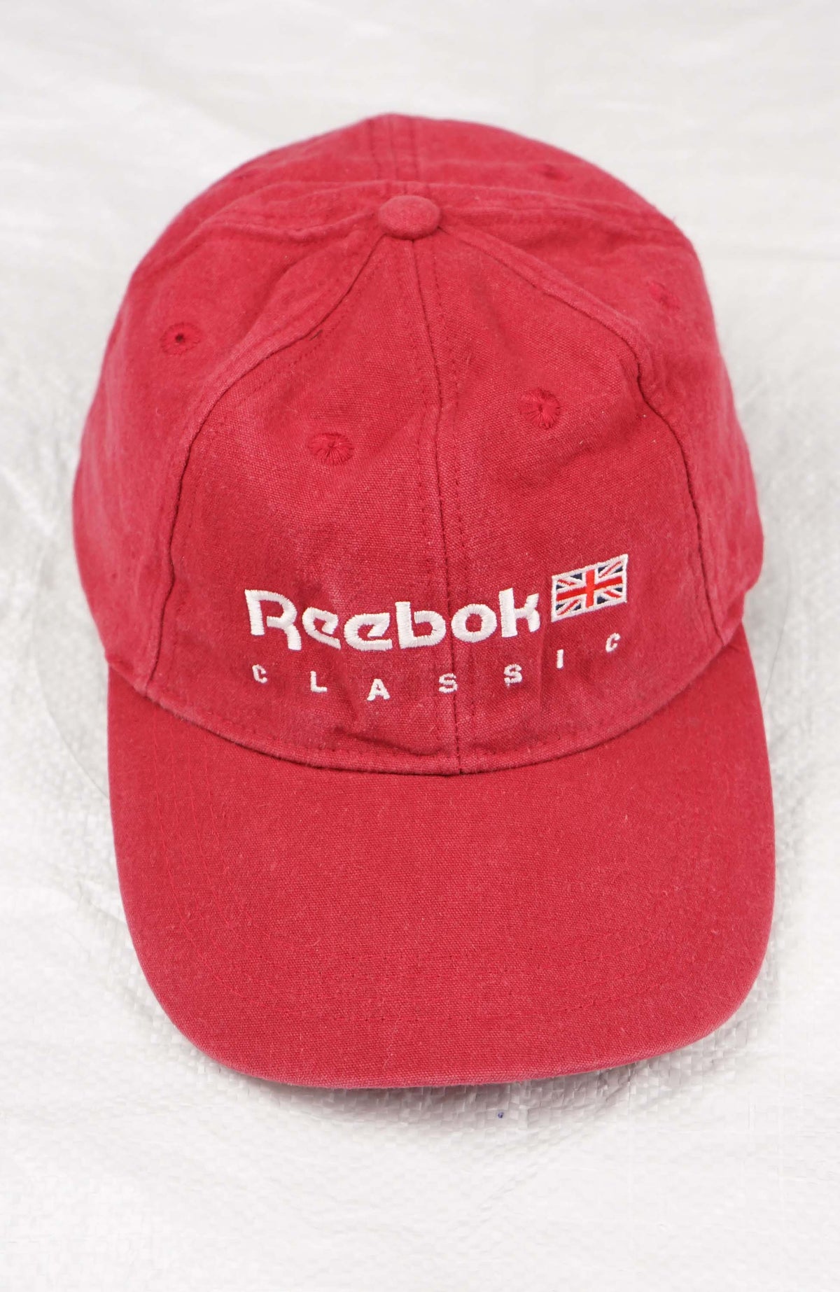 VINTAGE REEBOK CLASSIC HAT