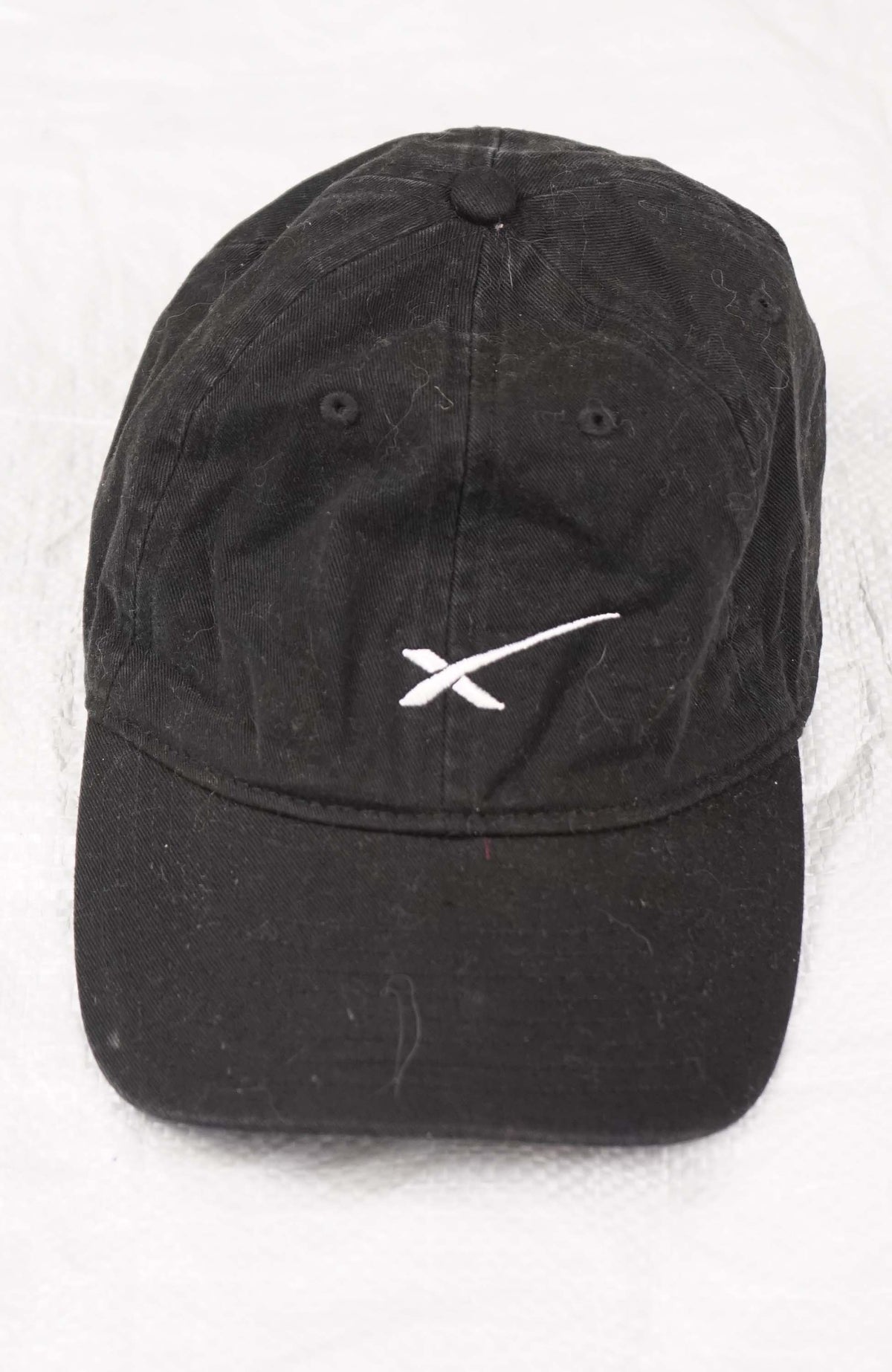 VINTAGE REEBOK HAT