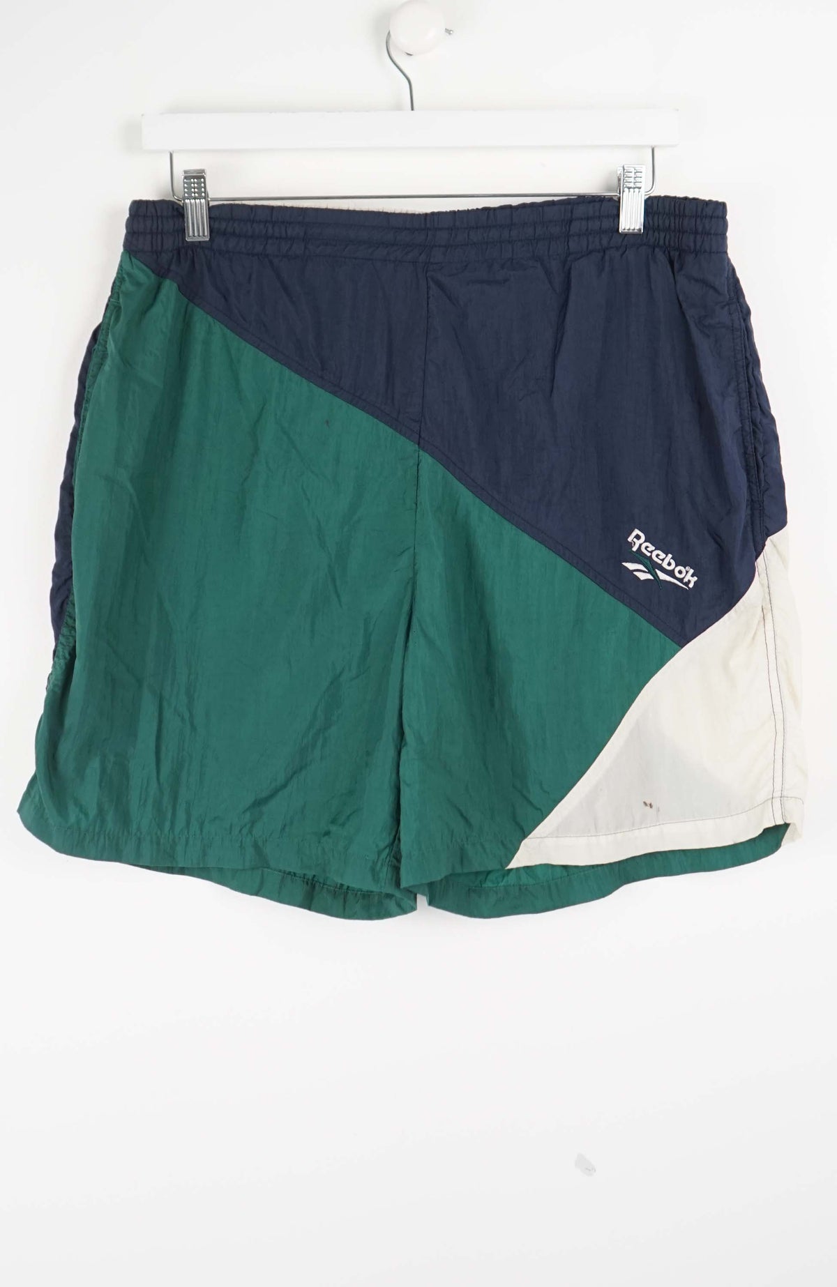 VINTAGE REEBOK SHORTS W36