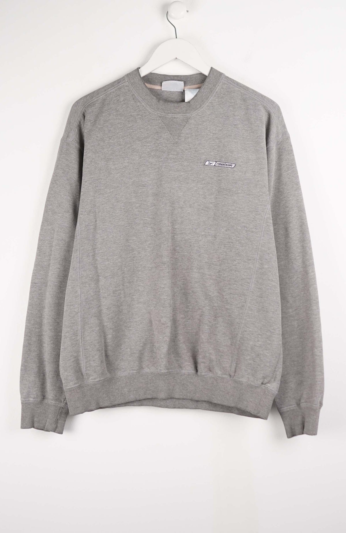 VINTAGE REEBOK SWEATER (L)
