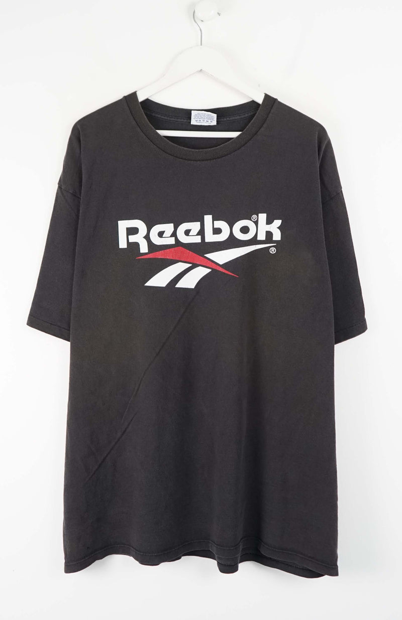 VINTAGE REEBOK T-SHIRT (XXL)