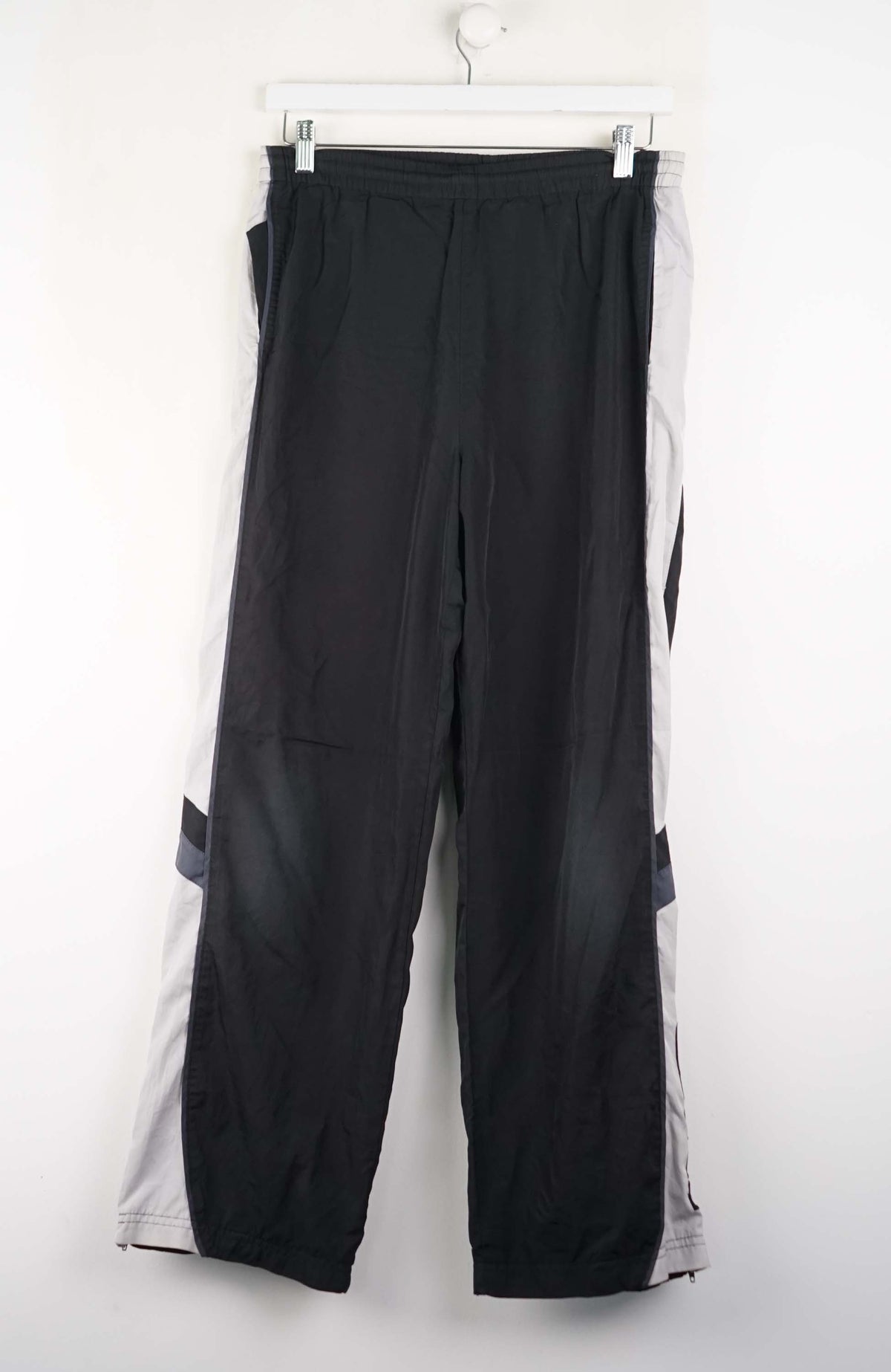 VINTAGE REEBOK TRACK PANTS (M)