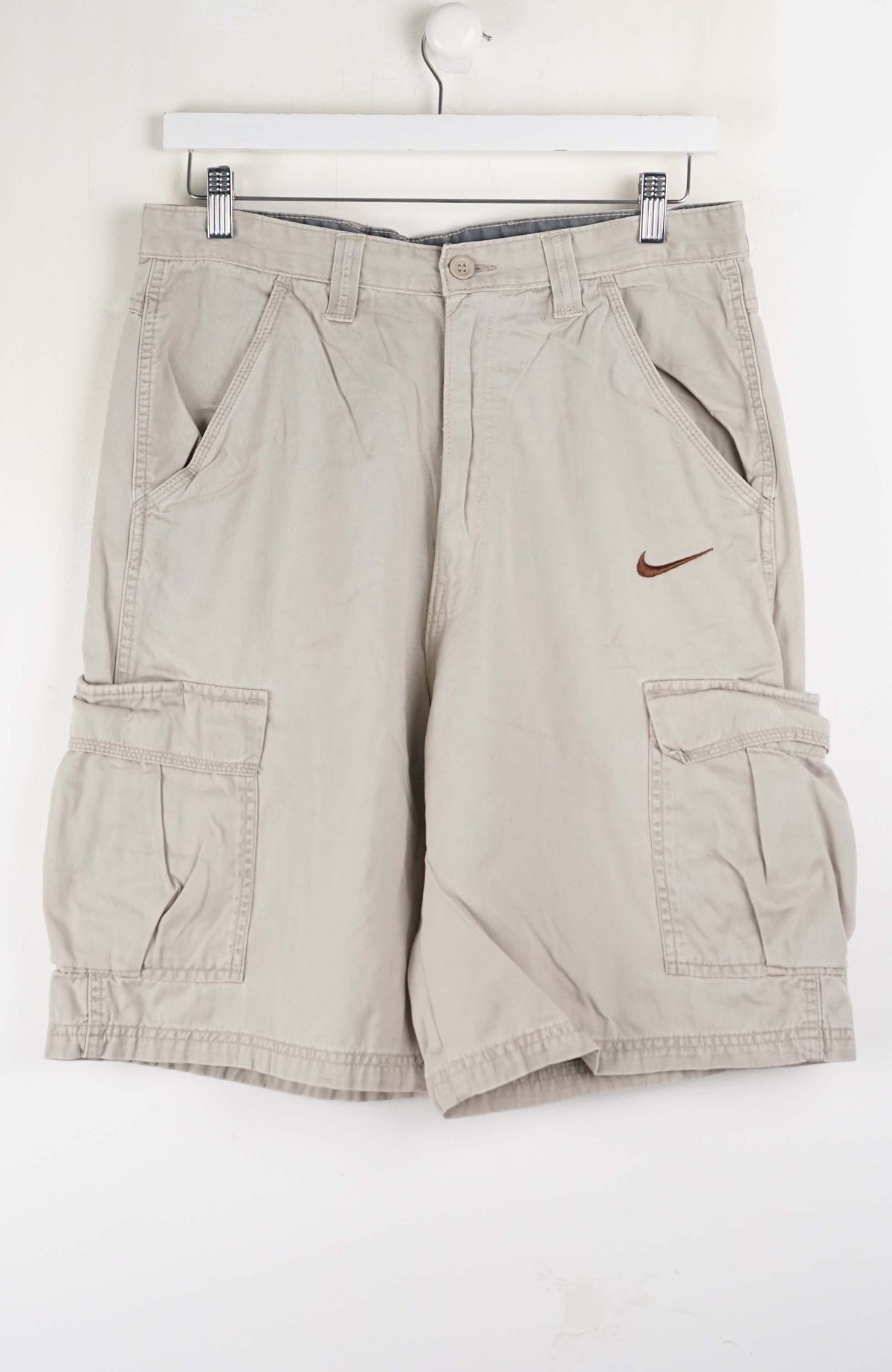 VINTAGE REWORK CARGO SHORTS W32