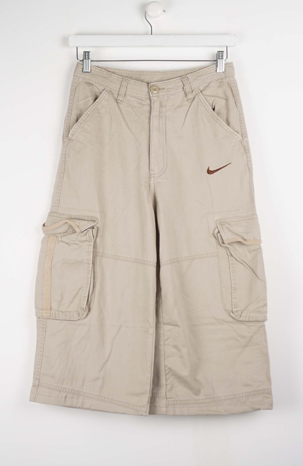 VINTAGE REWORK CARGO CAPRI SHORTS W28