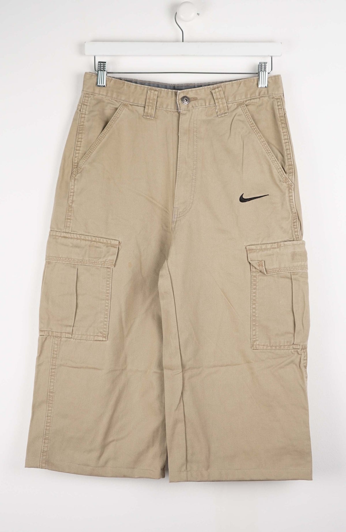 VINTAGE REWORK CARGO CAPRI SHORTS W30