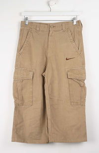 VINTAGE REWORK CARGO CAPRI SHORTS W30