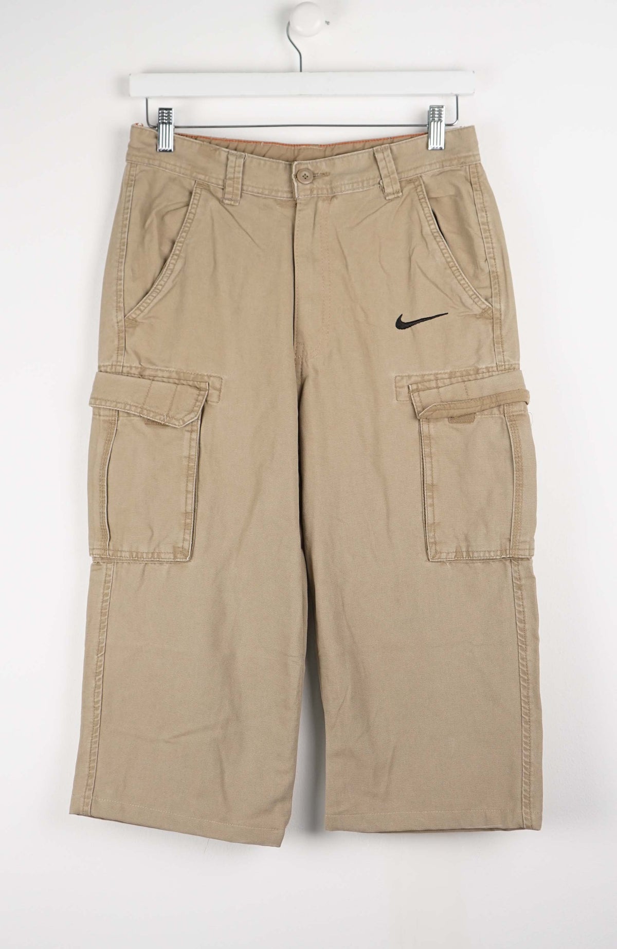 VINTAGE REWORK CARGO CAPRI SHORTS W31