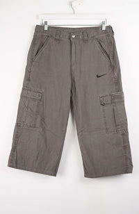 VINTAGE REWORK CARGO CAPRI SHORTS W32