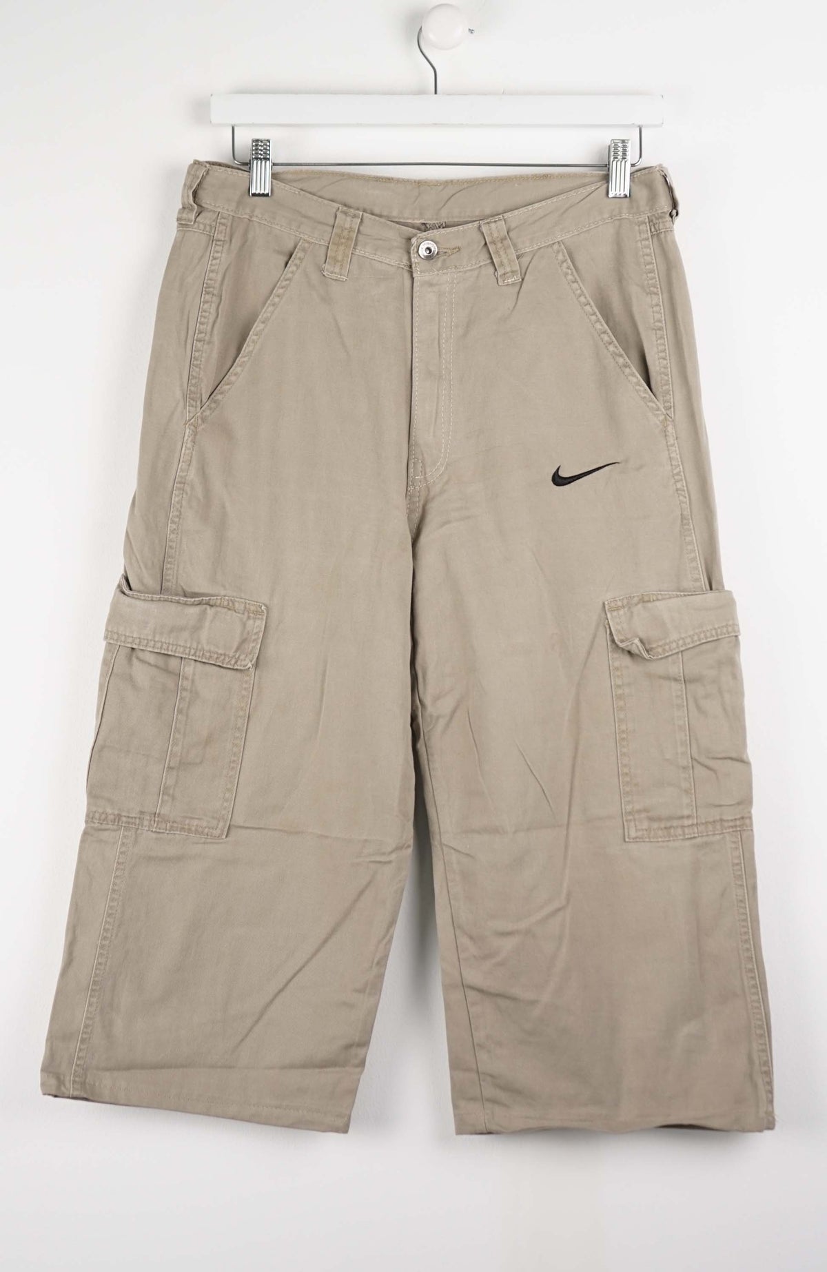 VINTAGE REWORK CARGO CAPRI SHORTS W32