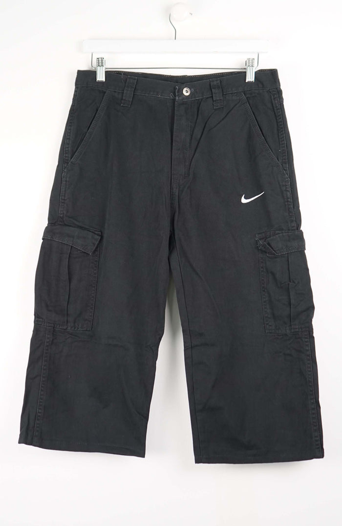 VINTAGE REWORK CARGO CAPRI SHORTS W32