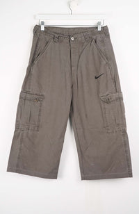 VINTAGE REWORK CARGO CAPRI SHORTS W32