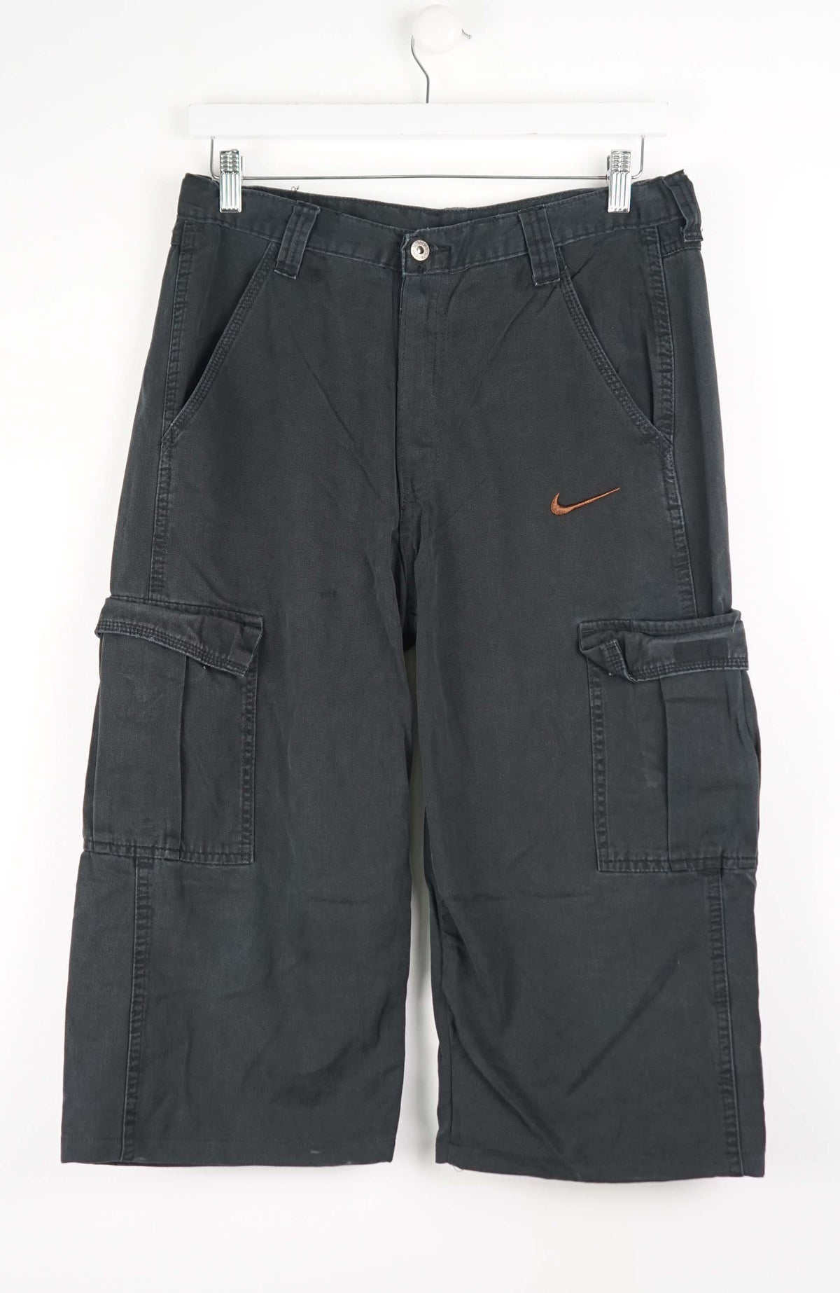 VINTAGE REWORK CARGO CAPRI SHORTS W32