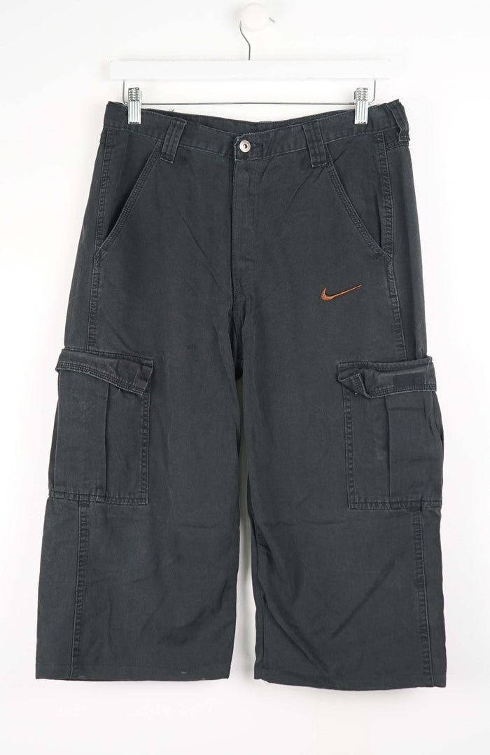 VINTAGE REWORK CARGO CAPRI SHORTS W32