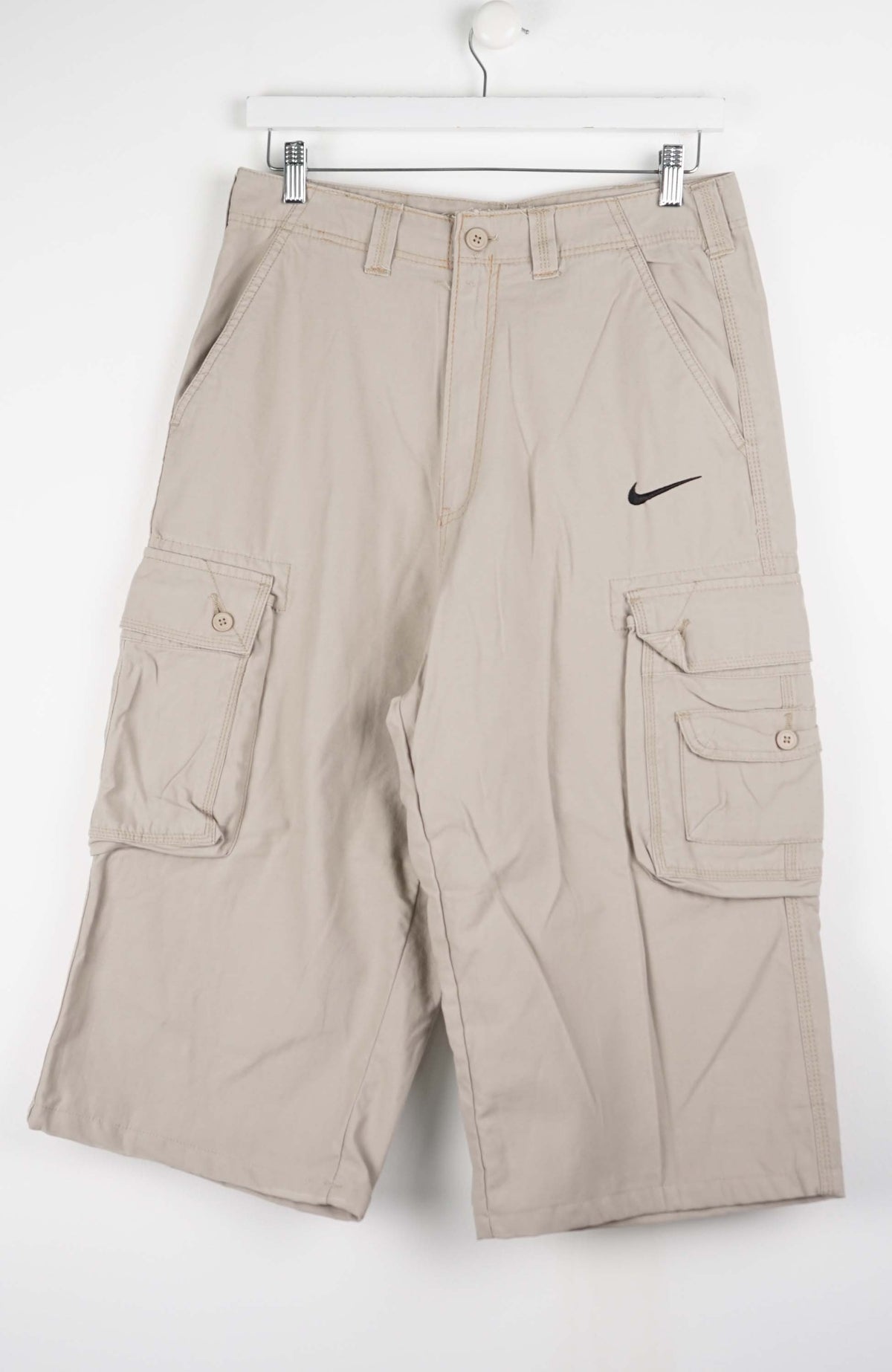 VINTAGE REWORK CARGO CAPRI SHORTS W32