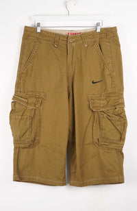 VINTAGE REWORK CARGO CAPRI SHORTS W32