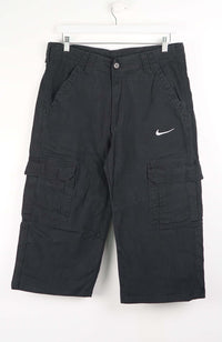 VINTAGE REWORK CARGO CAPRI SHORTS W34