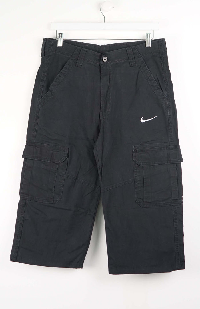 VINTAGE REWORK CARGO CAPRI SHORTS W34