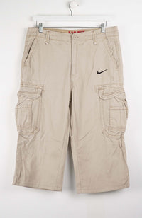 VINTAGE REWORK CARGO CAPRI SHORTS W34