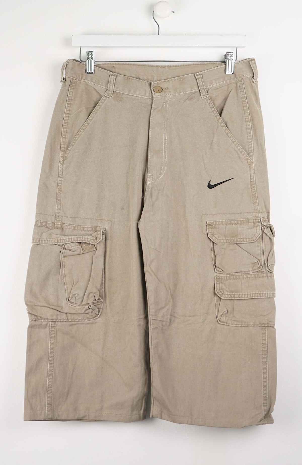 VINTAGE REWORK CARGO CAPRI SHORTS W34