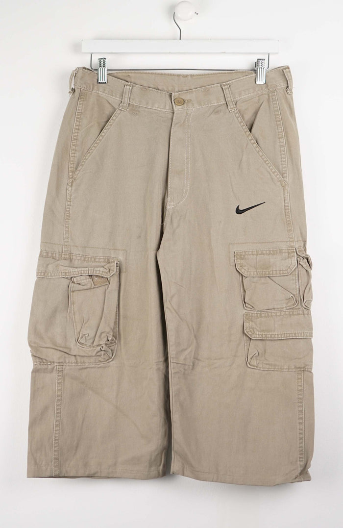 VINTAGE REWORK CARGO CAPRI SHORTS W34