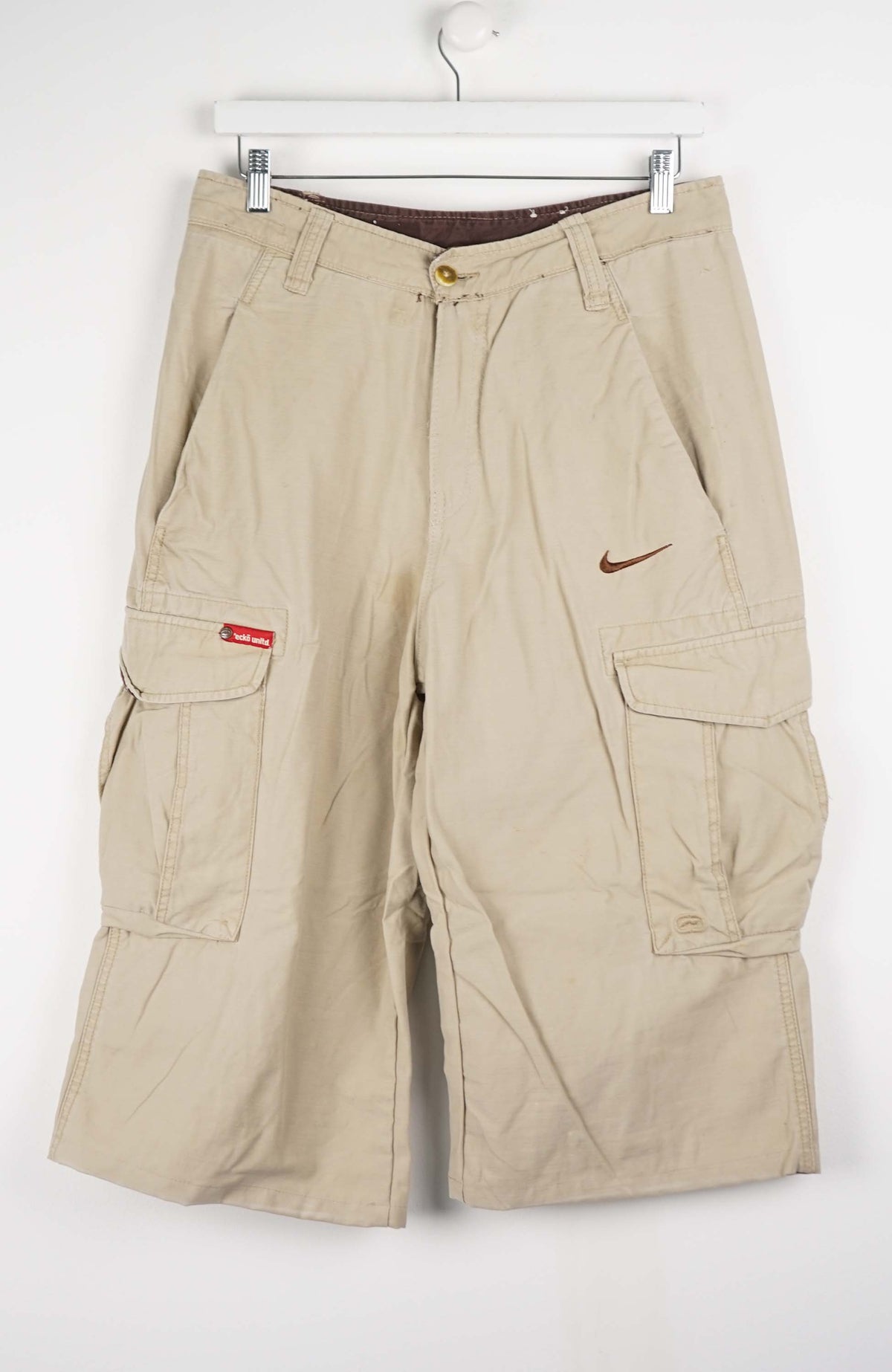 VINTAGE REWORK CARGO CAPRI SHORTS W34