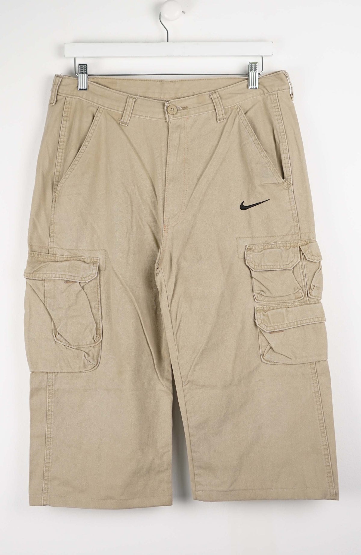 VINTAGE REWORK CARGO CAPRI SHORTS W36