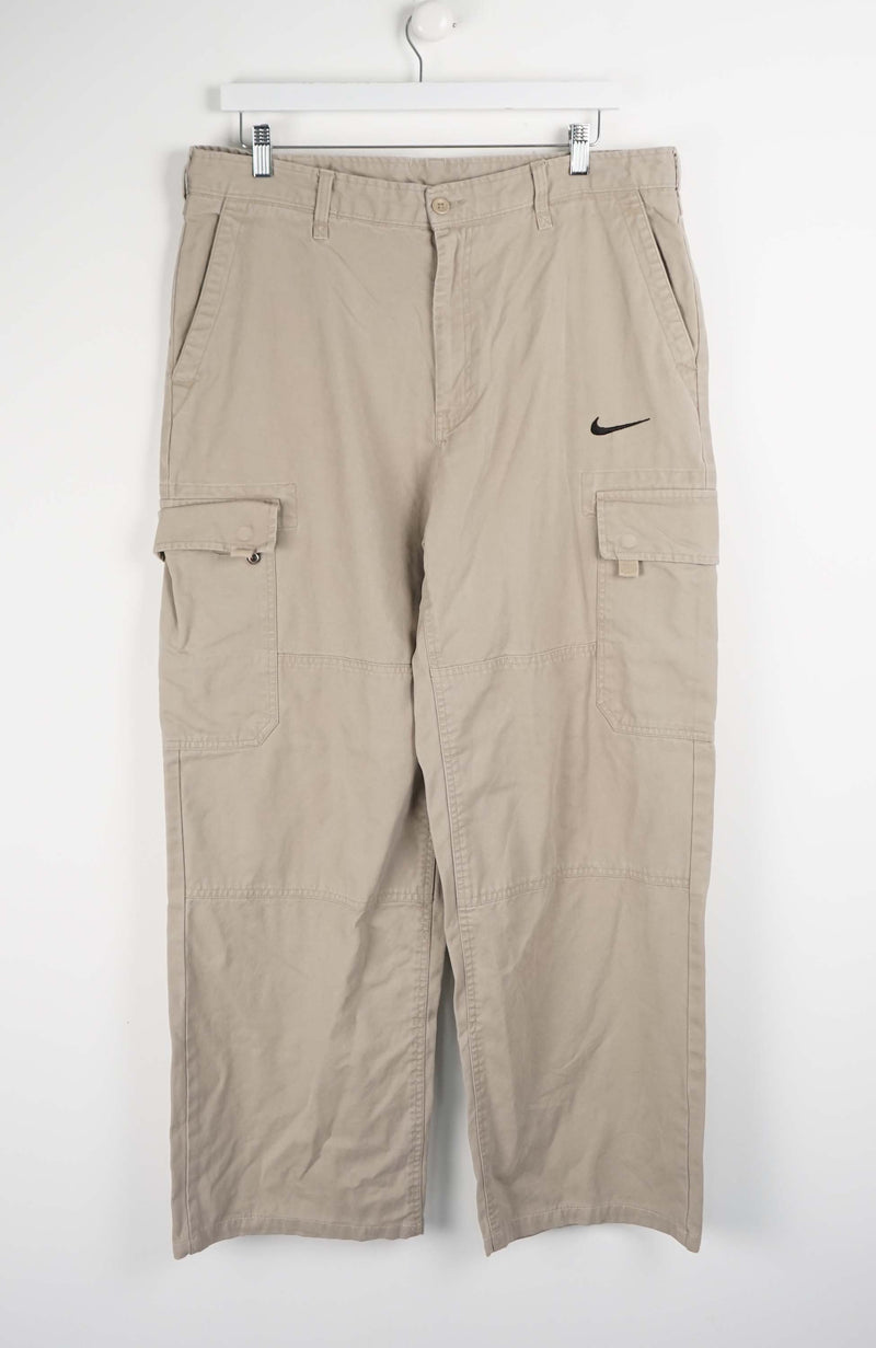 VINTAGE REWORK CARGO PANTS W39