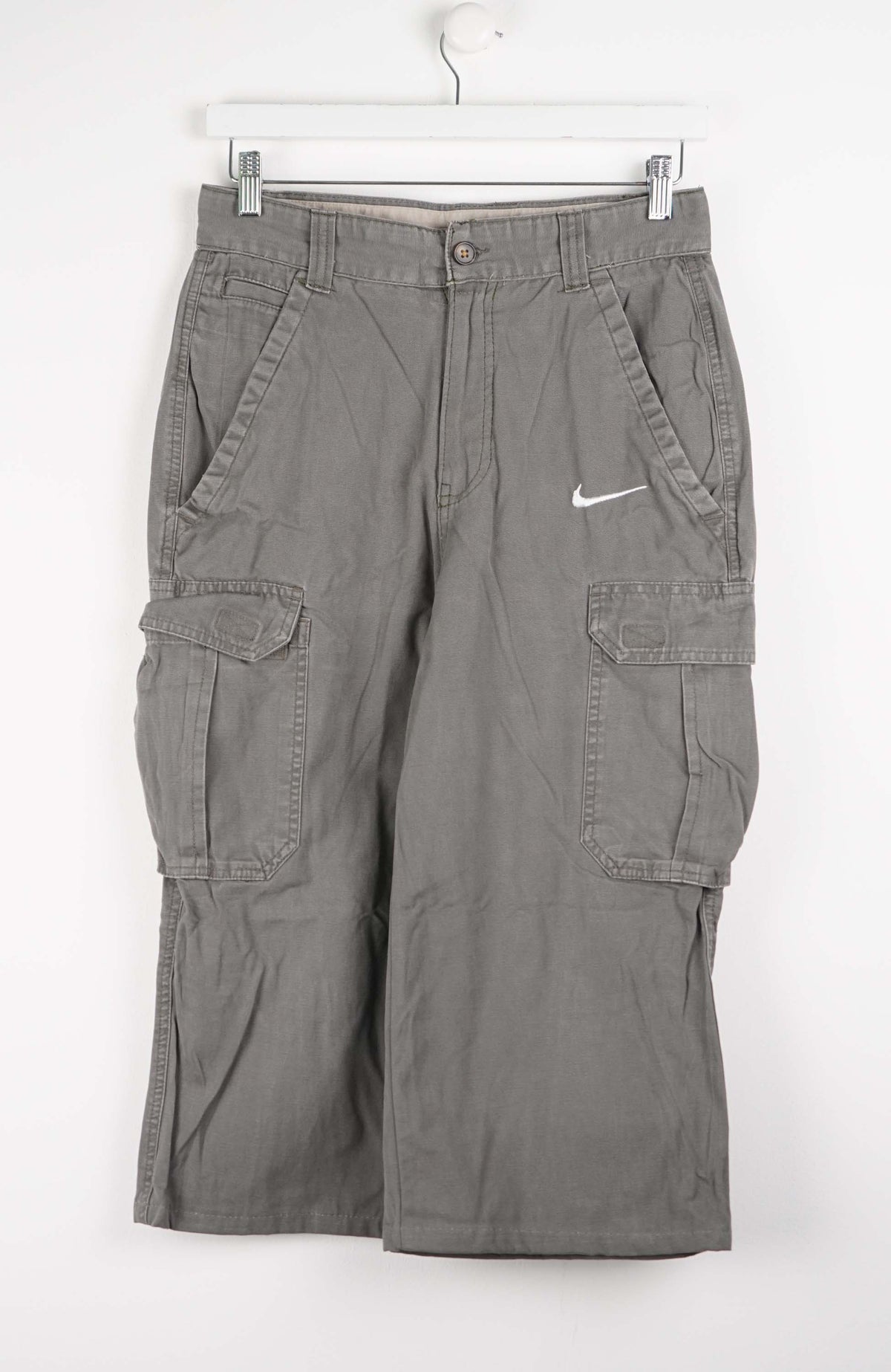 VINTAGE REWORK CARGO CAPRI SHORTS W30