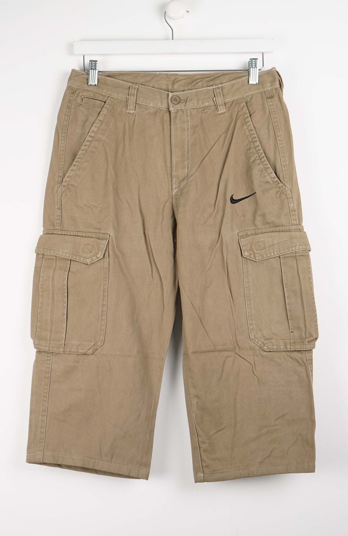 VINTAGE REWORK CARGO CAPRI SHORTS W32