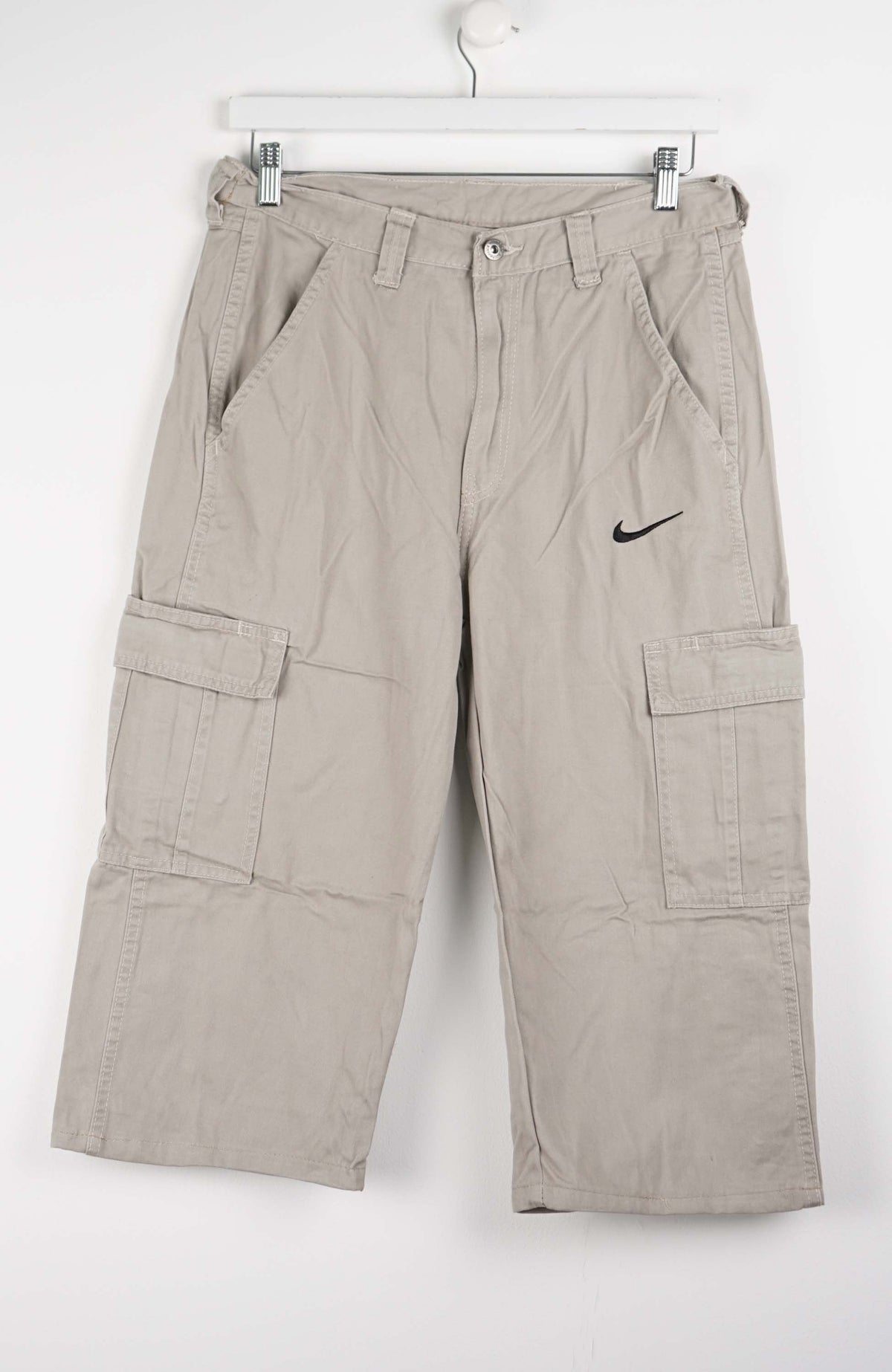VINTAGE REWORK CARGO CAPRI SHORTS W32