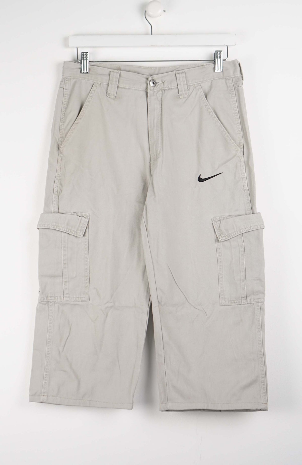 VINTAGE REWORK CARGO CAPRI SHORTS W32